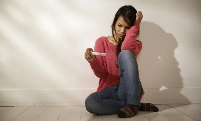 4 riesgos que atraviesan las adolescentes con un embarazo