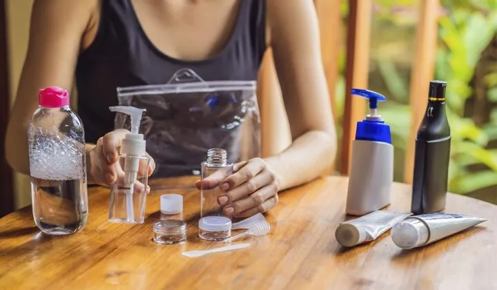 5 productos básicos en tu neceser de viaje
