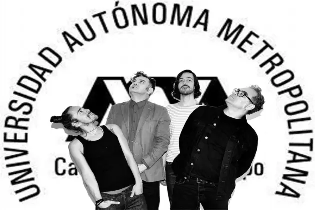 Integrantes de la banda icónica de México de Café Tacvba con el logo de la UAM Azcapotzalco de fondo.