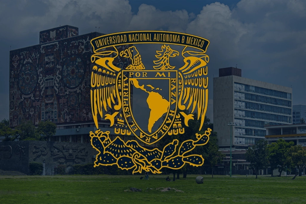 Cuál es el porcentaje de egresados de la UNAM en sus campus