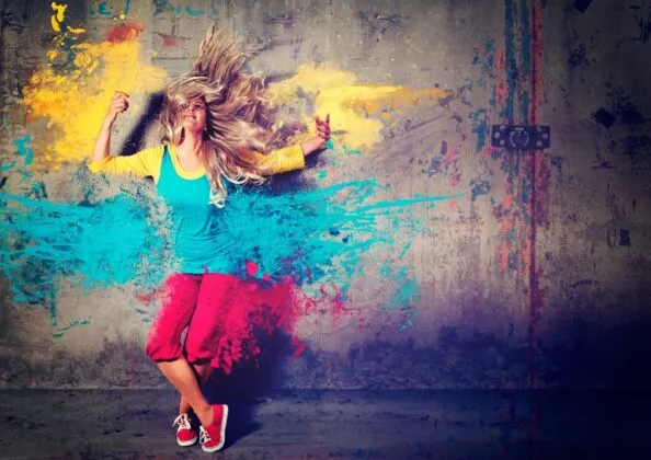 Descubre cómo combinar colores que te favorezcan