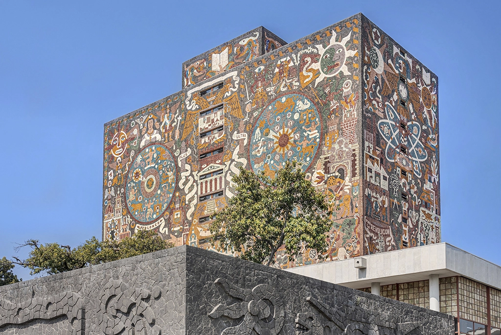 Inscribete en los cursos de la Biblioteca Central UNAM