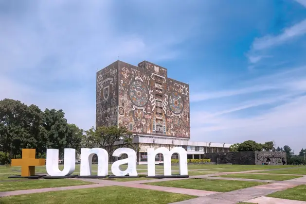 Sabias que la UNAM es una las cinco universidades en el mundo distinguidas por la UNESCO