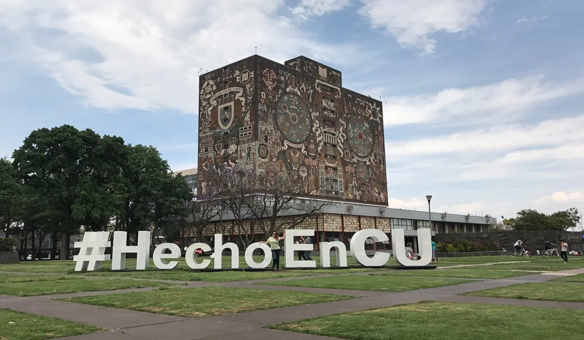 UNAM convocatoria