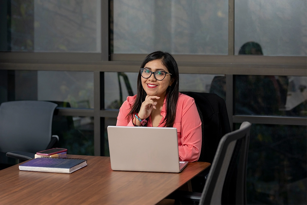 de-estudiante-a-profesional-estrategias-para-un-buen-inicio-en-la-vida-laboral