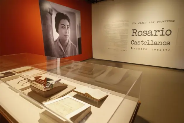 la-escritora-que-rompio-moldes-exposicion-sobre-rosario-castellanos-en-san-ildefonso