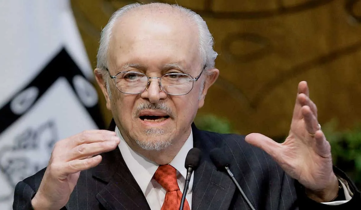 premio-nobel-incita-a-estudiantes-mexicanos