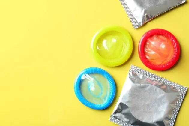 ¿Sabes usar el campo de látex y los preservativos?